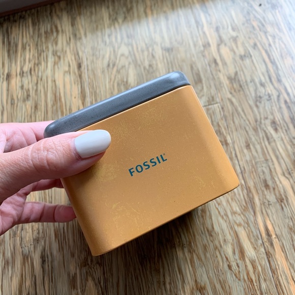 Fossil gold boyfriend watch - Picture 5 of 5